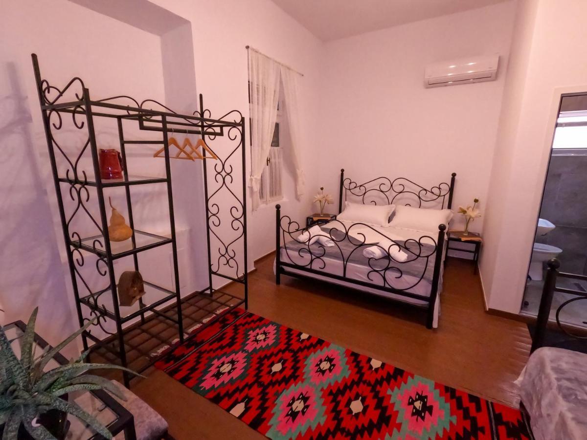 Intown Guesthouse ชโคเดอร์ ภายนอก รูปภาพ
